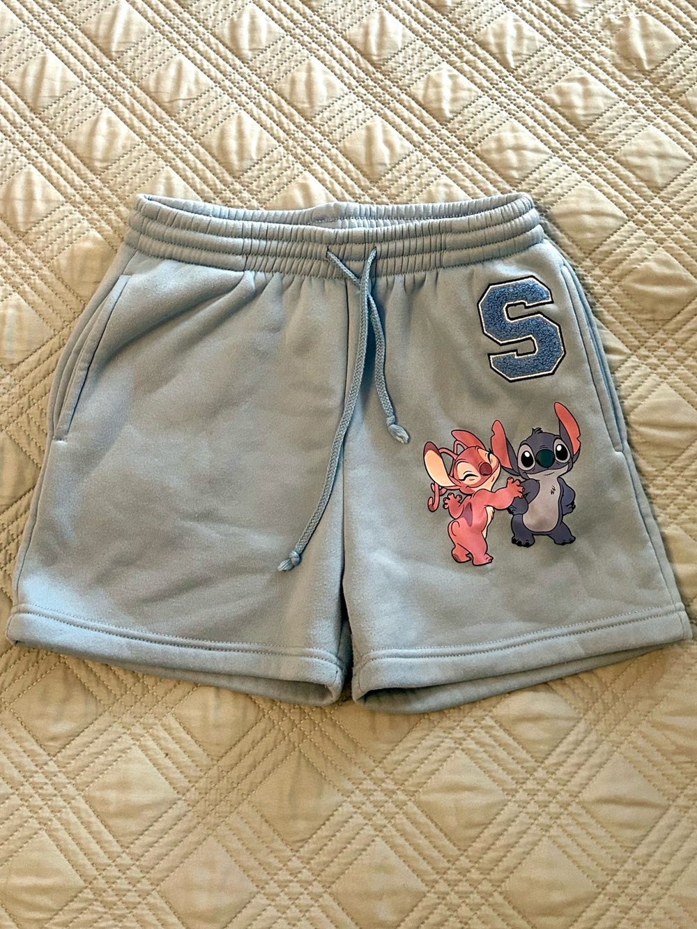 Disney Stitch Women’s Light Blue Pajama Shorts, Size Small - Picture 1 of 11